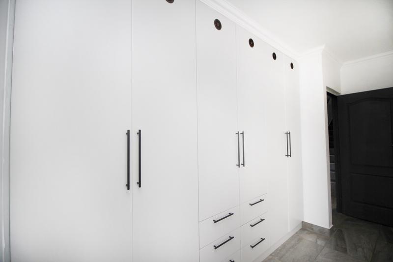 4 Bedroom Property for Sale in Monte Christo Western Cape